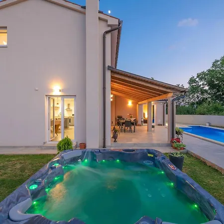 Vakantiehuis Blaise Manjadvorci