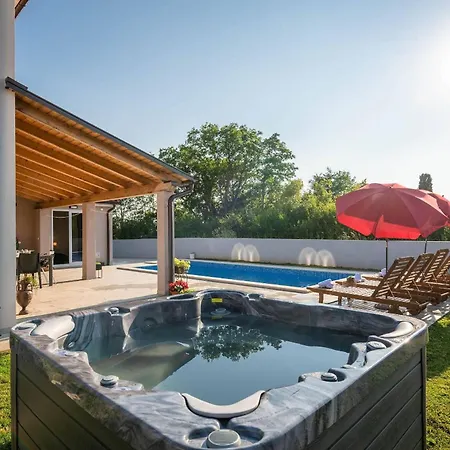 Holiday home Blaise *